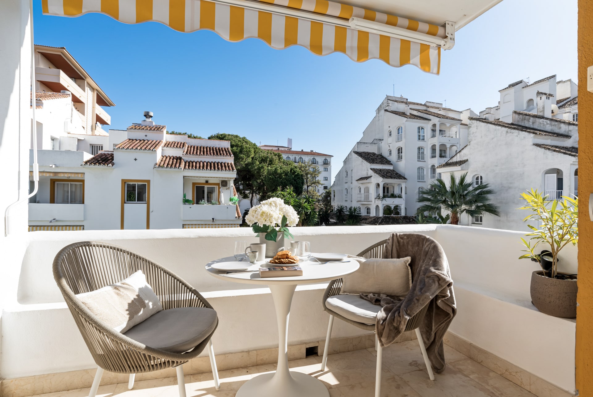 Apartment Los Corales Puerto Banús