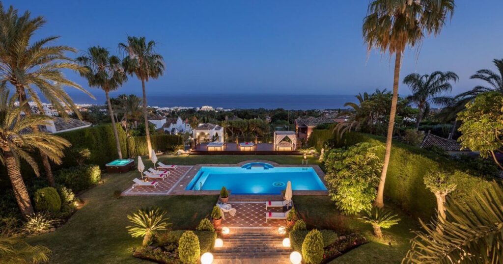 Villas for sale Sierra Blanca