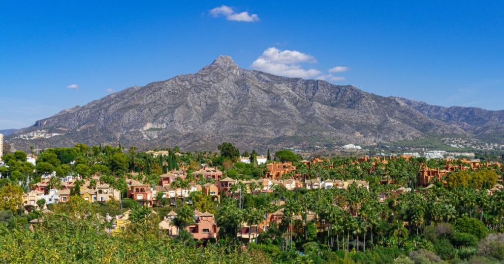 Villas for sale Sierra Blanca