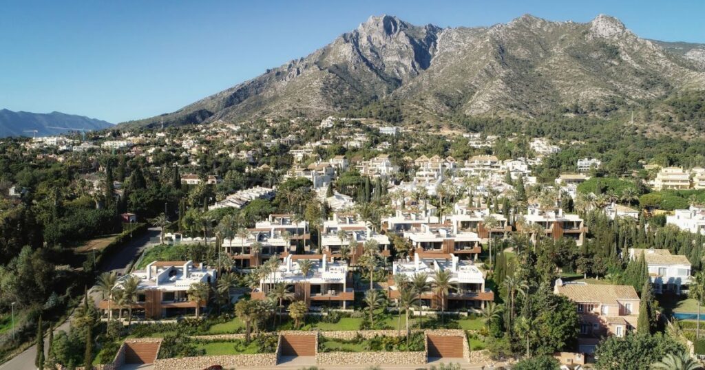 Villas for sale Sierra Blanca